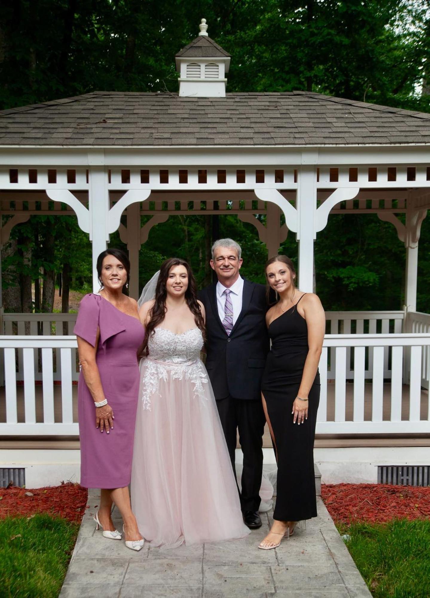 Whisper Chateau Weddings Reunions Groups 75 Plus Greensboro Exterior photo